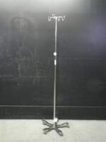 PEDIGO IV POLE ON ROLLING STAND