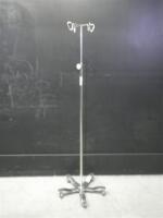 PEDIGO IV POLE ON ROLLING STAND