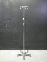 PEDIGO IV POLE ON ROLLING STAND