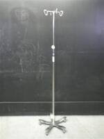 PEDIGO IV POLE ON ROLLING STAND
