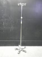 PEDIGO IV POLE ON ROLLING STAND