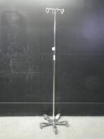 PEDIGO IV POLE ON ROLLING STAND