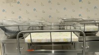 BASSINET, 1 DRAWER, 1 SHELF, STAINLESS STEEL, WB, QTY. (3) LOCATED AT: LOCATED AT: 1 MEDICAL CENTER BLVD, CHESTER, PA 19013 3/ W/ HALLWAY