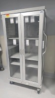 INNERSPACE COMPARTMENT SUPPLY CART, GLASS 2 DOOR, ALUMINUM, MOBILE ** CONTENTS OF CART NOT INCLUDED ** LOCATED AT: LOCATED AT: 1 MEDICAL CENTER BLVD, CHESTER, PA 19013 2/ ENDO