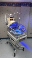 OHMEDA GIRAFFE OMNIBED INCUBATOR W/ GIRAFFE BLUE SPOT PT LITE PHOTOTHERAPY LIGHT LOCATED AT: LOCATED AT: 1 MEDICAL CENTER BLVD, CHESTER, PA 19013 3/LD/NURSERY