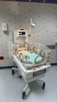 OHMEDA GIRAFFE INCUBATOR LOCATED AT: LOCATED AT: 1 MEDICAL CENTER BLVD, CHESTER, PA 19013 3/LD/NURSERY