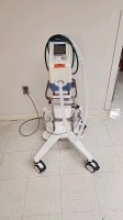 DRAGER CARINA REF 5704110-09 VENTILATOR ON ROLLING STAND LOCATED AT: LOCATED AT: 1 MEDICAL CENTER BLVD, CHESTER, PA 19013 4/STU/NS