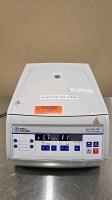FISHER SCIENTIFIC ACCUSPIN 8C CENTRIFUGE LOCATED AT: LOCATED AT: 1 MEDICAL CENTER BLVD, CHESTER, PA 19013 LAB