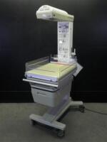 HILL-ROM AIR-SHIELDS RW82-1 RESUSCITAIRE INFANT WARMER
