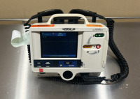 MEDTRONIC LIFEPAK 20 DEFIBRILLATOR W/ PADDLES AND LEADS LOCATED AT: LOCATED AT: 1 MEDICAL CENTER BLVD, CHESTER, PA 19013 1/WW/NS