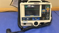MEDTRONIC LIFEPAK 20 DEFIBRILLATOR W/ PADDLES AND LEADS, MISSING PANEL LOCATED AT: LOCATED AT: 1 MEDICAL CENTER BLVD, CHESTER, PA 19013 1/WW/NS