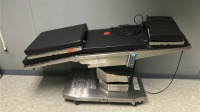 STERIS 5085 SURGICAL TABLE WITH REMOTE, DOM: 5-9-2018 LOCATED AT: LOCATED AT: 1 MEDICAL CENTER BLVD, CHESTER, PA 19013 4/STU/NURSES STATION