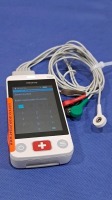 MINDRAY TD60 TELEMETRY TRANSMITTER W/ LEADS (NO BATTERY) LOCATED AT: LOCATED AT: 1 MEDICAL CENTER BLVD, CHESTER, PA 19013
