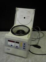 HERAEUS CLINIFUGE CENTRIFUGE