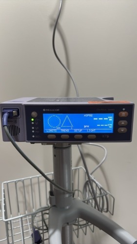 NELLCOR OXIMAX N-600X PULSE OXIMETER ON ROLLING STAND LOCATED AT: LOCATED AT: 1 MEDICAL CENTER BLVD, CHESTER, PA 19013 3/MC HALLWAY