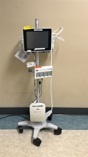 EDWARDS LIFE SCIENCES UTC-W10BO PATIENT MONITOR W/ EV1000 DATA BOX, PUMP UNIT ON ROLLING STAND LOCATED AT: LOCATED AT: 1 MEDICAL CENTER BLVD, CHESTER, PA 19013 1/NW/NSHALL