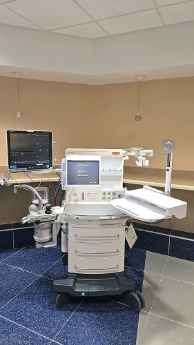 MINDRAY A7 ANESTHESIA SYSTEM, BUNDLE VERSION: 03.01.00 W/ MINDRAY PASSPORT 17M PATIENT MONITOR, T1 MONITOR, AG MODULE AND LEADS, SN A201704190176 LOCATED AT: LOCATED AT: 1 MEDICAL CENTER BLVD, CHESTER, PA 19013 4/OR 4