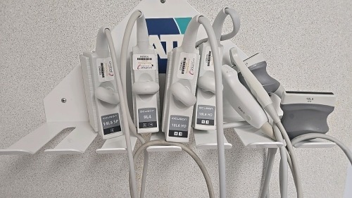 SIEMENS ACUSON 18L6 HD TRANSDUCERS, QTY. (2) W/ 14LS SP AND 9L4 TRANSDUCERS LOCATED AT: LOCATED AT: 1 MEDICAL CENTER BLVD, CHESTER, PA 19013 G/ XRAY/ OTS RM1