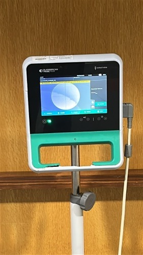 VERATHON BLADDERSCAN PRIME PLUS BLADDER SCANNER W/ PROBE ON ROLLING STAND (DOM 6-5-2019, SN C1507886) LOCATED AT: LOCATED AT: 1 MEDICAL CENTER BLVD, CHESTER, PA 19013 1/WW/1220