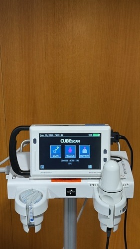 CUBESCAN BIOCON-750 BLADDER SCANNER ON ROLLING STAND LOCATED AT: LOCATED AT: 1 MEDICAL CENTER BLVD, CHESTER, PA 19013 1/1220