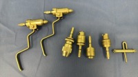 STRYKER ASSORTED CHUCKS AND PIN COLLETS (LOCATED AT: 1 MEDICAL CENTER BLVD, CHESTER, PA 19013) 4TH OR