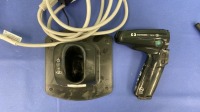 COVIDIEN SIGNIA POWER HANDLE WITH SIGSBCHGR SINGLE BAY CHARGER (LOCATED AT: 1 MEDICAL CENTER BLVD, CHESTER, PA 19013) 4TH OR