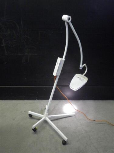 MAQUET LUCEA 50 OR LIGHT ON ROLLING STAND