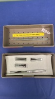 LOT OF DOCTORS KNIFE HANDLES (LOCATED AT: 1 MEDICAL CENTER BLVD, CHESTER, PA 19013) 1 4TH OR