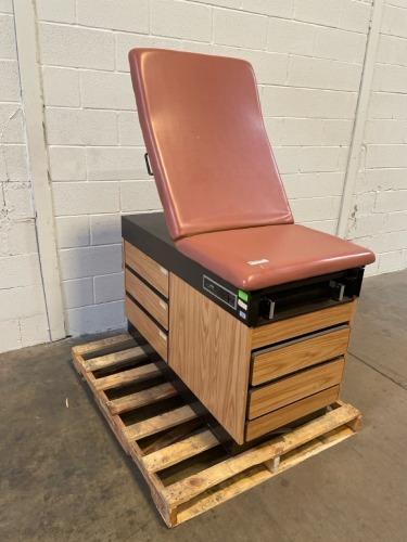 JOERNS EXAM TABLE ON SKID