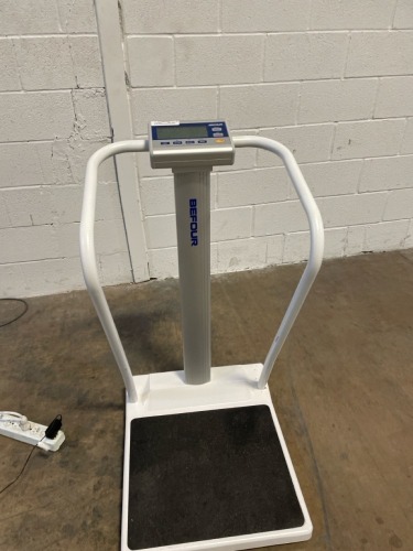 BEFOUR MX310 ELECTRIC PATIENT SCALE
