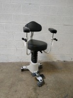 STRYKER SURGISTOOL II SURGICAL/CHAIR STOOL