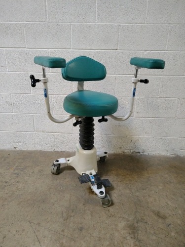 XOMED ENTROLL SURGICAL/CHAIR STOOL
