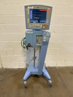CAREFUSION AVEA VENTILATOR ON ROLLING STAND