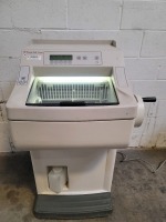 SAKURA TISSUE TEK CRYO 3 CRYOSTAT