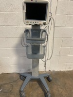 GE DASH 4000 PATIENT MONITOR ON ROLLING STAND
