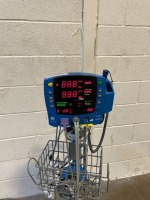GE DINAMAP V100 CARESCAPE PATIENT MONITOR ON ROLLING STAND