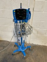 GE DINAMAP V100 PATIENT MONITOR ON ROLLING STAND