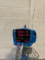 GE DINAMAP V100 CARESCAPE PATIENT MONITOR ON ROLLING STAND