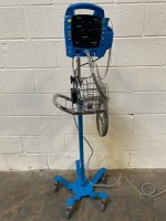 GE DINAMAP PROCARE PATIENT MONITOR ON ROLLING STAND