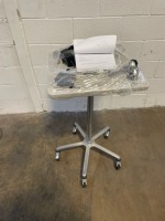 VERATHON BVI3000 BLADDER SCANNER W/PROBE ON ROLLING STAND
