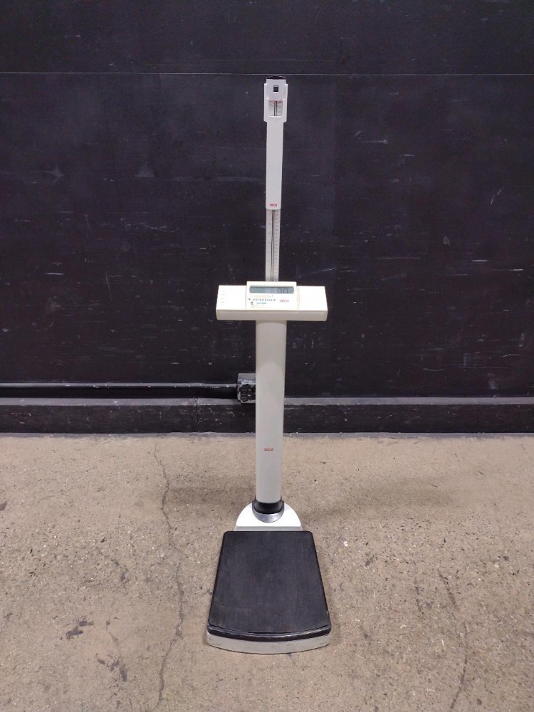 SECA DIGITAL PATIENT SCALE