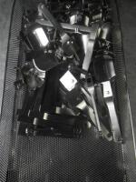 LOT OF CHEST RETRACTORS