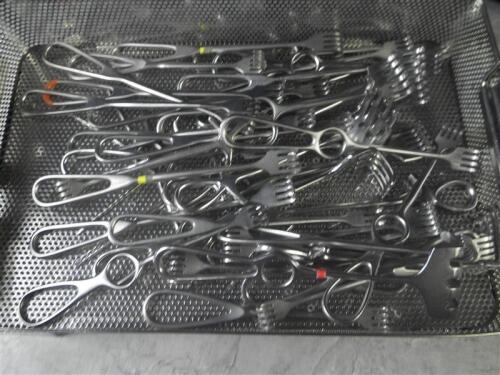 LOT OF RAKE RETRACTORS