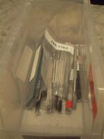 LOT OF TISSUE FORCEPS