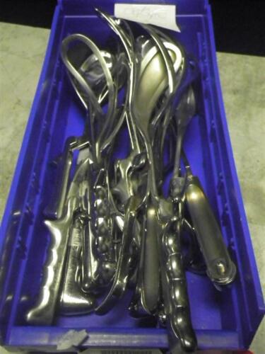 LOT OF OBSTETRIC FORCEPS