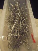 LOT OF VARIOUS FORCEPS