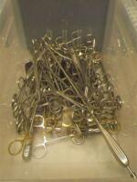 LOT OF VARIOUS FORCEPS