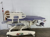 STRYKER TRENDELENBURG BIRTHING BED