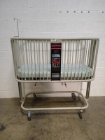 MIDMARK 500 CRIB