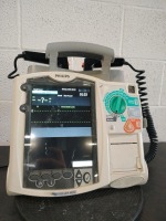 PHILIPS HEARTSMART MRX DEFIBRILLATOR W PADDLES
